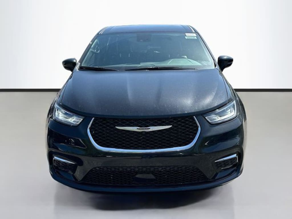 New 2026 Chrysler Pacifica SELECT AWD Passenger Van