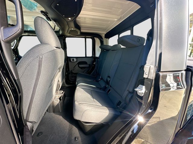 2026 Jeep Gladiator Willys - Photo 24