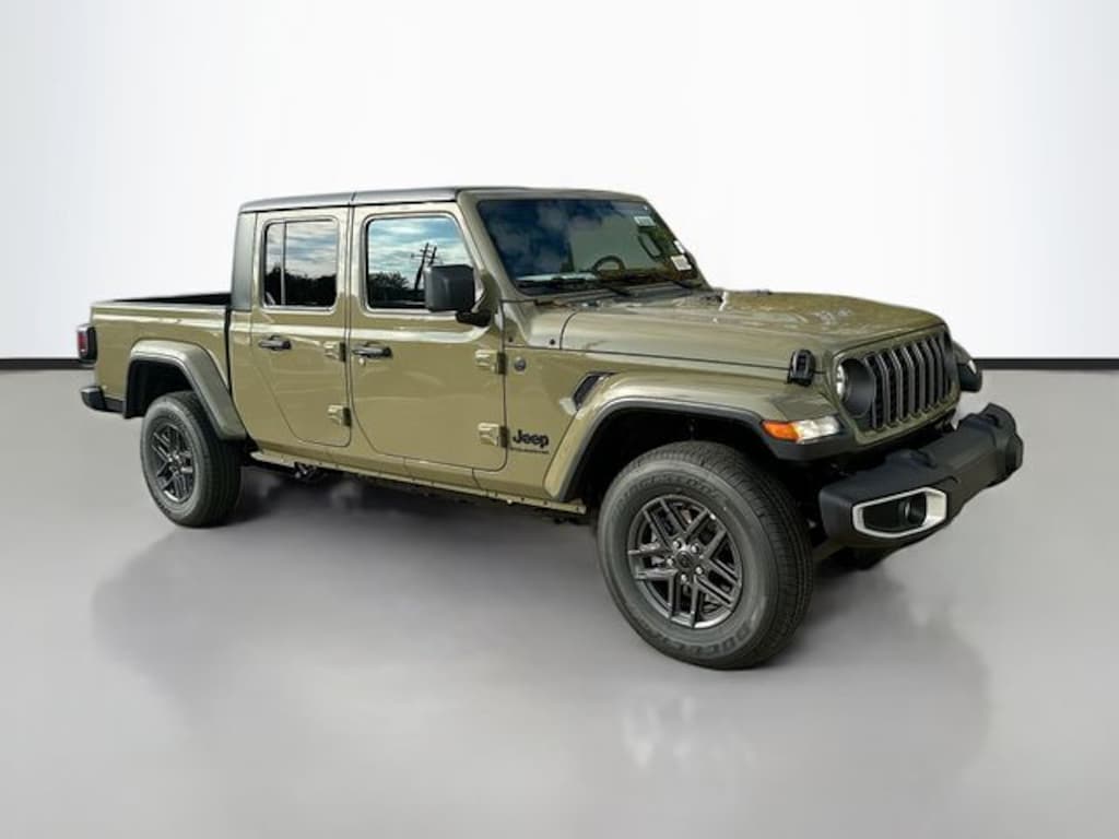 New 2026 Jeep Gladiator SPORT S 4X4 Pickup