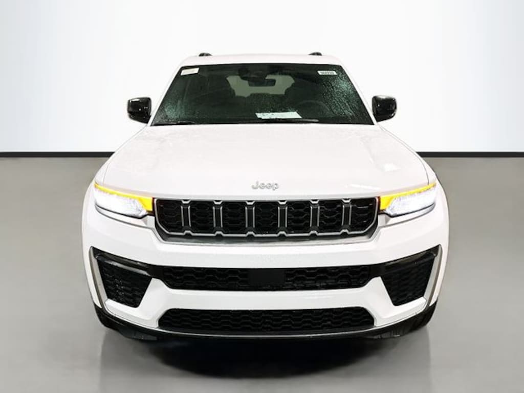 New 2026 Jeep Grand Cherokee LIMITED 4X4 Sport Utility