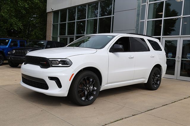 2025 Dodge Durango GT photo 2