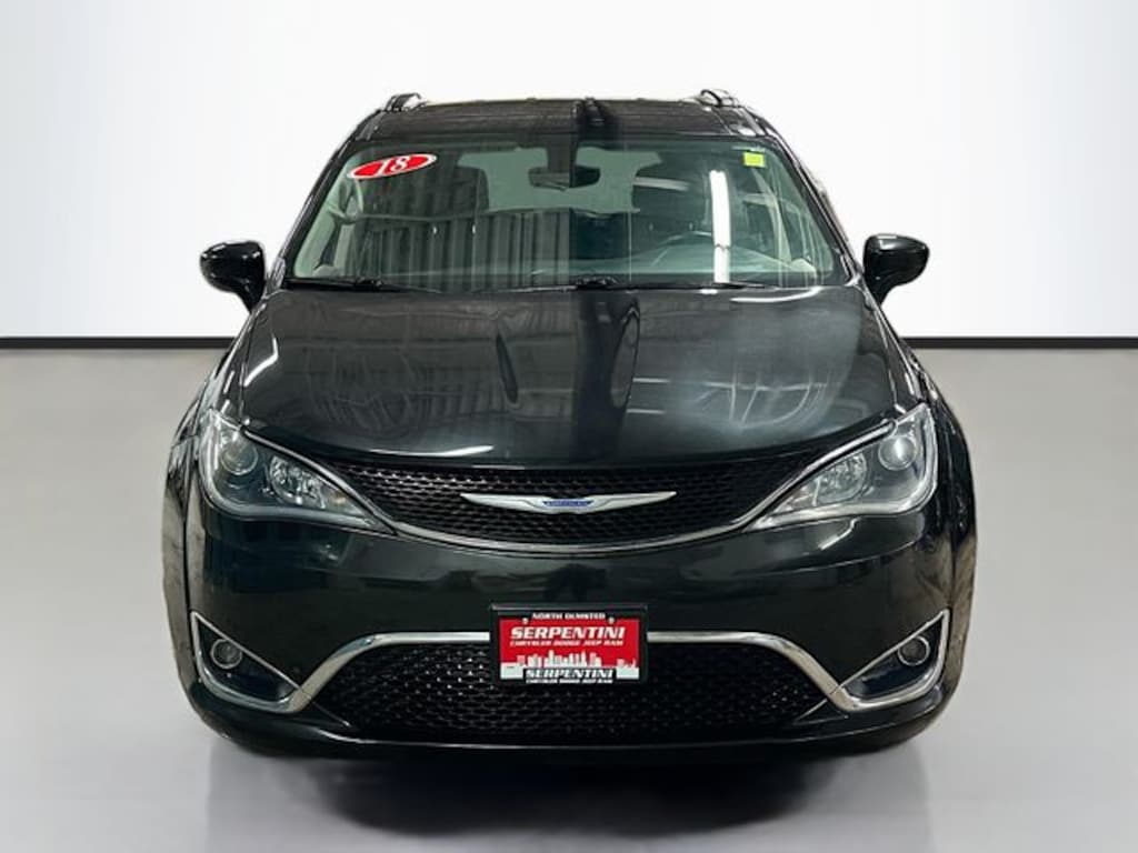 Used 2018 Chrysler Pacifica Touring L Van