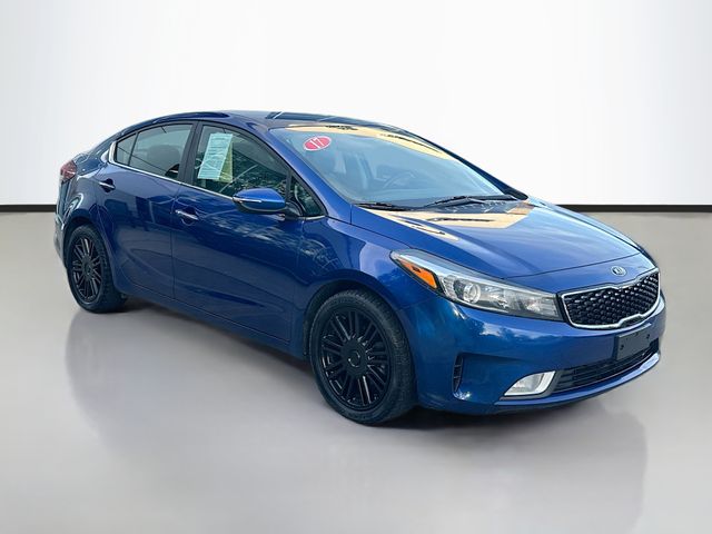 2017 Kia Forte EX photo 2