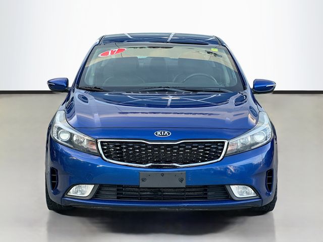 2017 Kia Forte EX photo 3
