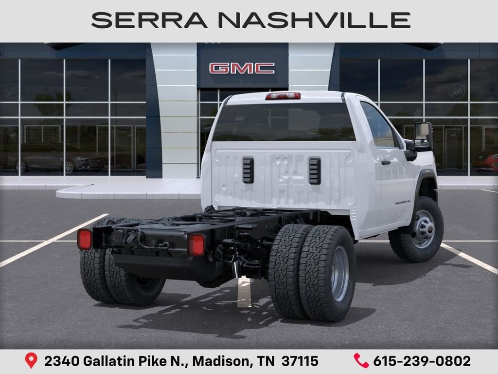 2025 GMC Sierra 3500HD Pro - Photo 4