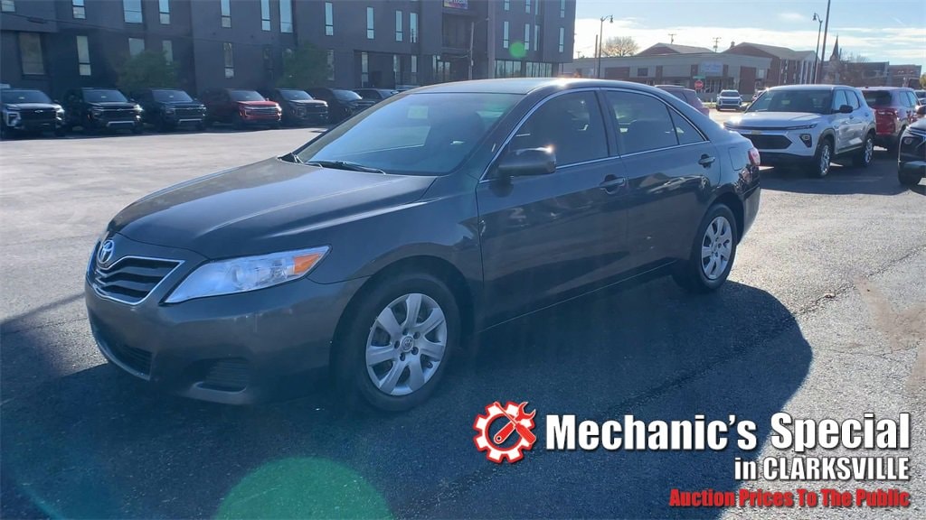 Used 2011 Toyota Camry LE