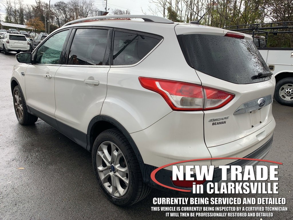2016 Ford Escape Titanium photo 2