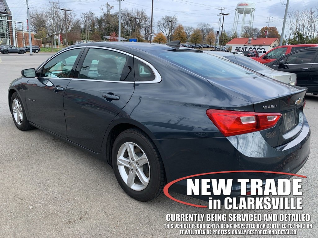 2020 Chevrolet Malibu LS photo 3