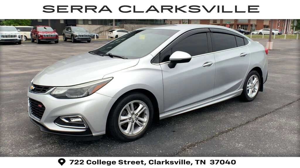 Used 2017 Chevrolet Cruze LT Car