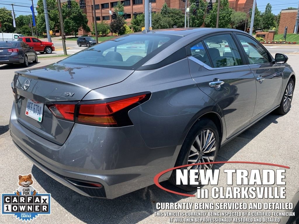 Used 2024 Nissan Altima 2.5 SV