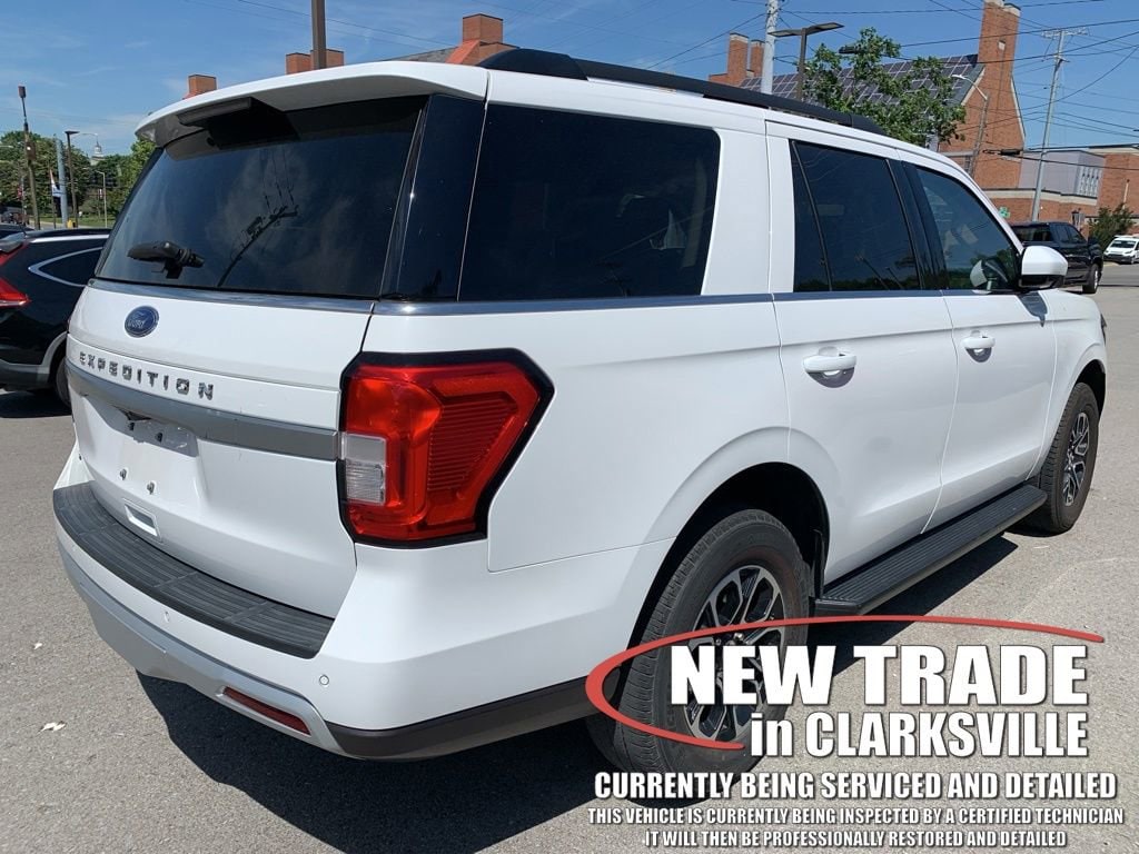 Used 2024 Ford Expedition XLT
