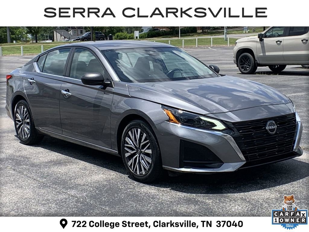 Used 2024 Nissan Altima 2.5 SV