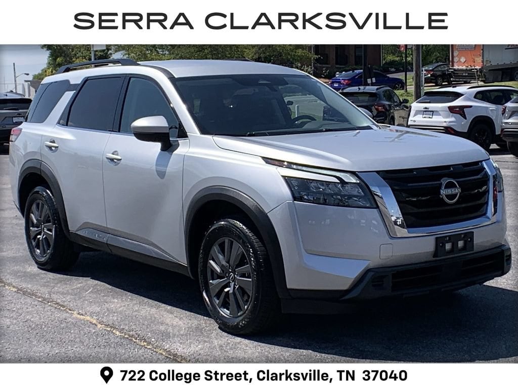 Used 2024 Nissan Pathfinder SV