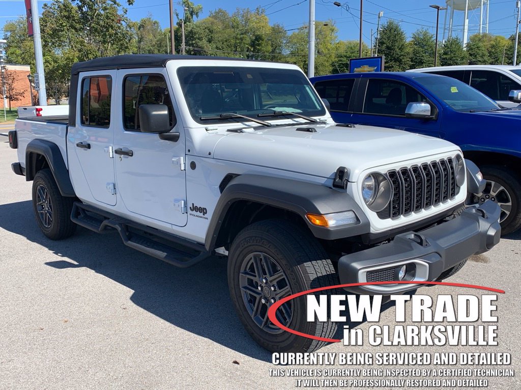 2025 Jeep Gladiator