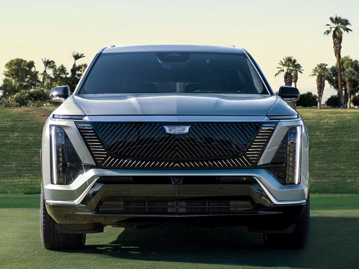 2026 Cadillac VISTIQ Exterior