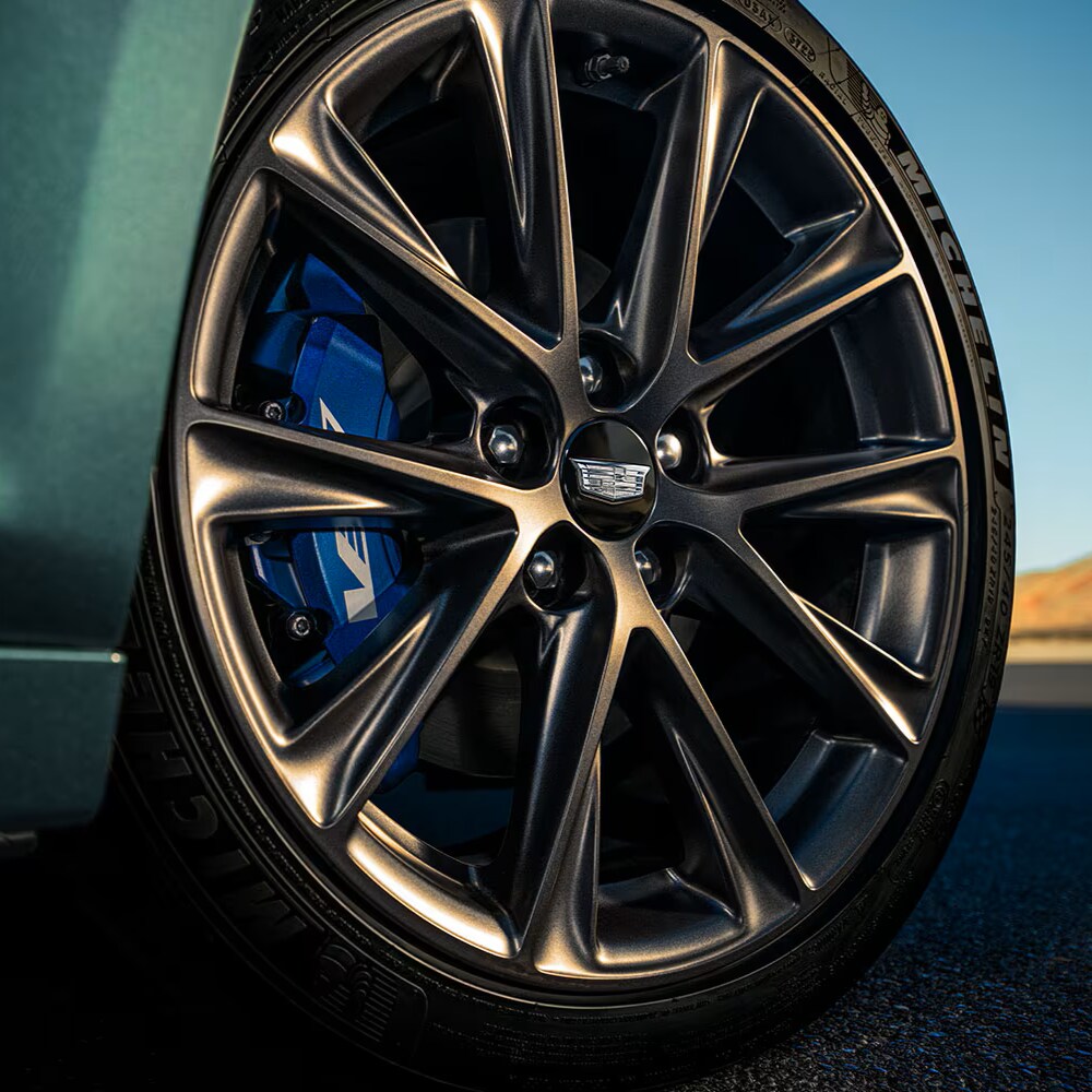 Wheel of the 2025 Cadillac CT5 V-Series