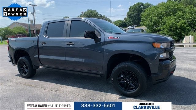 Used 2021 Chevrolet Silverado 1500 Custom with VIN 1GCPYCEH1MZ354991 for sale in Clarksville, TN