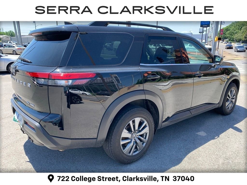 Used 2022 Nissan Pathfinder SV