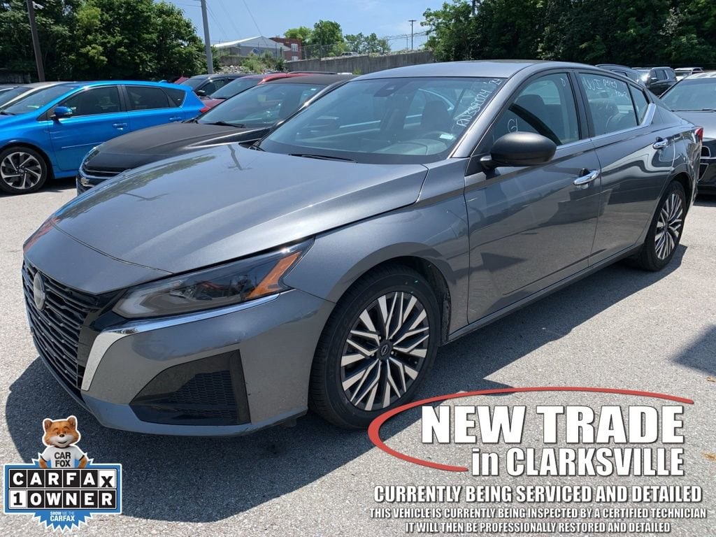 Used 2024 Nissan Altima 2.5 SV