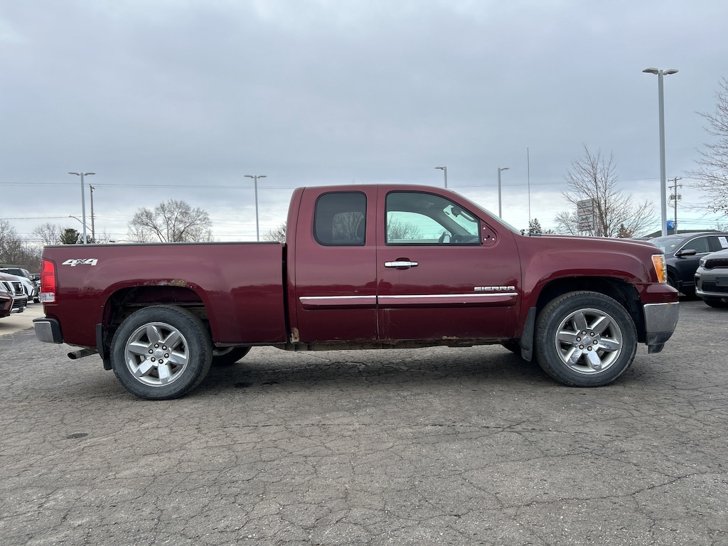 Used 2013 GMC Sierra 1500 SLE 4WD Ext Cab 143.5 SLE