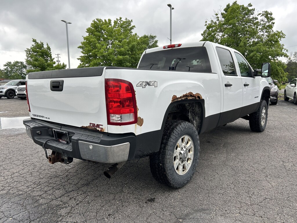 Used 2012 GMC Sierra 2500HD SLE 4WD Crew Cab 153.7 SLE