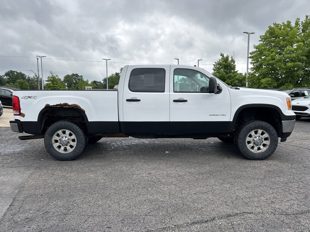 Used 2012 GMC Sierra 2500HD SLE 4WD Crew Cab 153.7 SLE