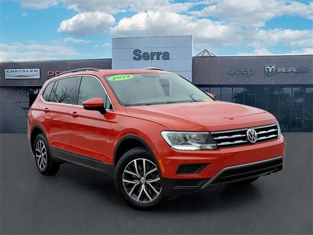 2019 Volkswagen Tiguan SE's photo