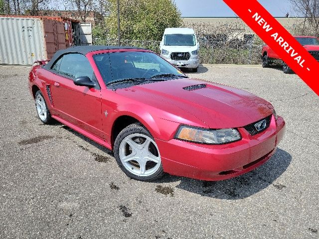 2002 Ford Mustang Deluxe