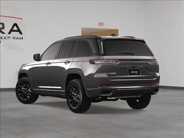 2025 Jeep Grand Cherokee Summit photo 4