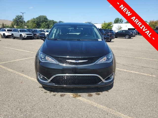 Used 2018 Chrysler Pacifica Touring L Plus with VIN 2C4RC1EG2JR132002 for sale in Orion Township, MI