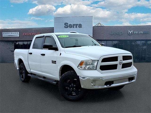 2015 RAM Ram 1500 Pickup Outdoorsman's photo