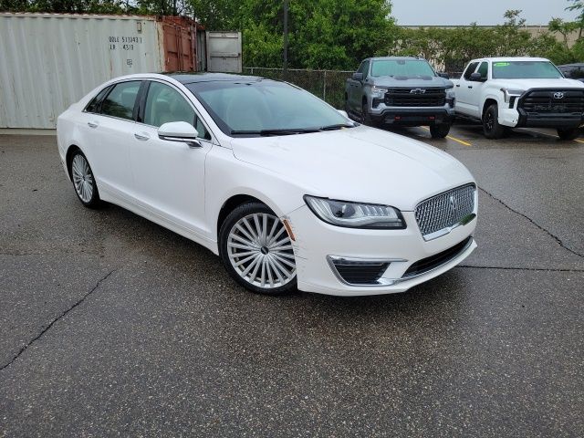 2017 Lincoln MKZ Reserve AWD's photo