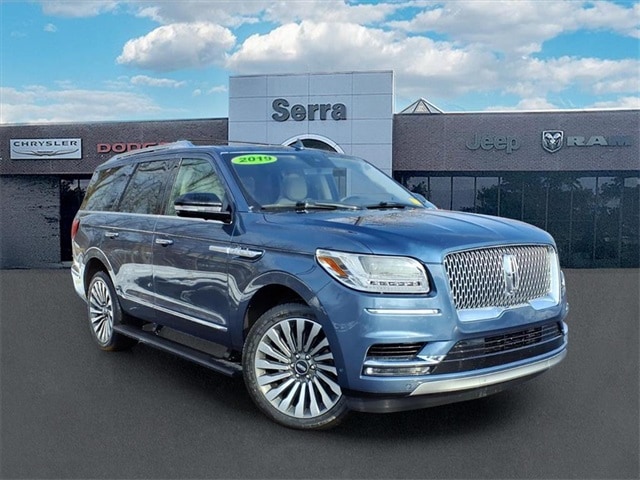 2019 Lincoln Navigator Reserve's photo