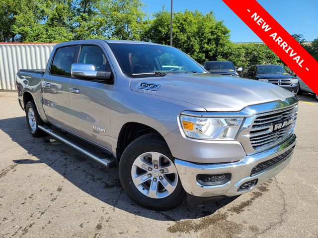 2024 RAM 1500 Laramie 4x4 Crew Cab 5'7's photo