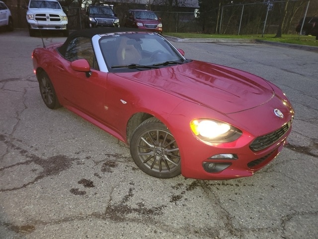 2017 FIAT 124 Spider Lusso