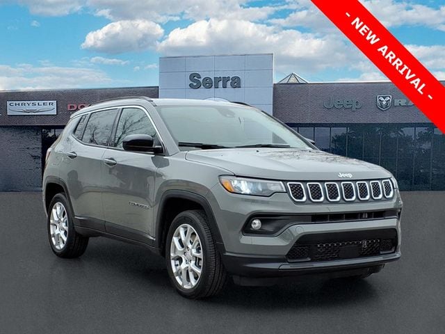 2023 Jeep Compass Latitude Lux