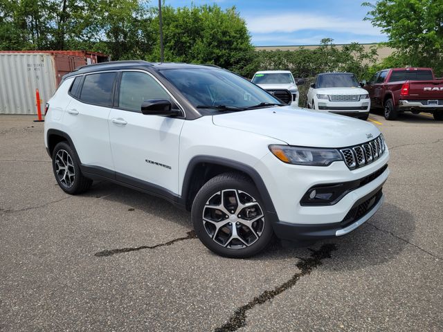 2024 Jeep Compass Limited 4X4's photo