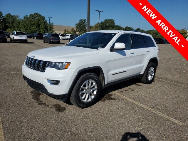 2021 Jeep Grand Cherokee Laredo E photo 2