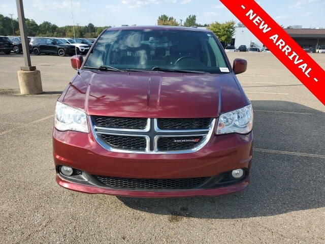 2019 Dodge Grand Caravan SXT photo 2