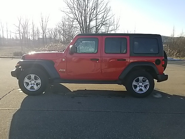 Used 2019 Jeep Wrangler Unlimited Sport S with VIN 1C4HJXDG7KW562915 for sale in Orion, MI