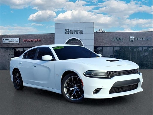 2019 Dodge Charger R/T's photo