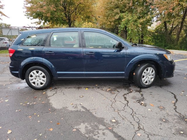 Used 2014 Dodge Journey SE with VIN 3C4PDCAB9ET269564 for sale in Orion Township, MI