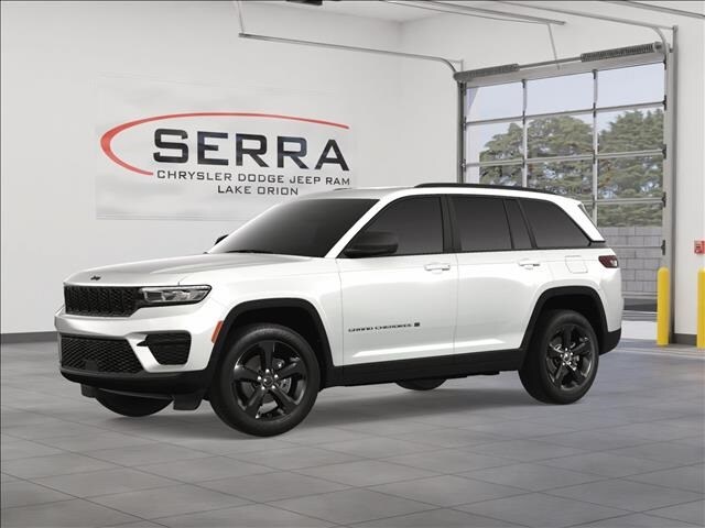 2025 Jeep Grand Cherokee Altitude photo 2