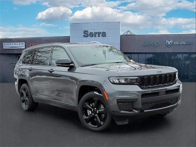 2022 Jeep Grand Cherokee L Altitude's photo