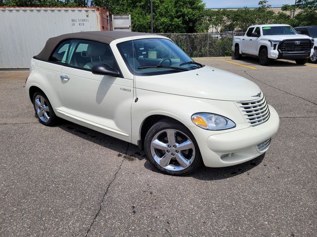 2005 Chrysler PT Cruiser GT Convertible's photo