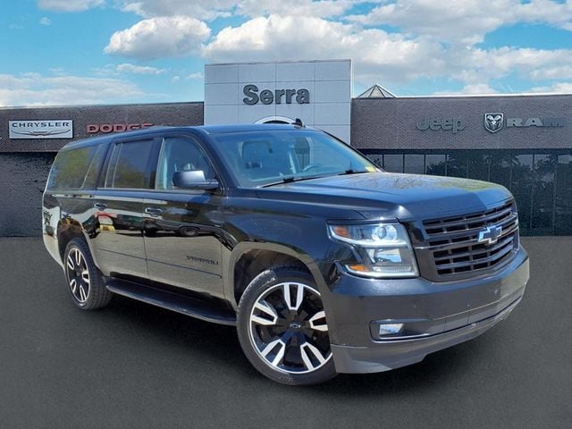 2018 Chevrolet Suburban 4WD 1500 Premier's photo