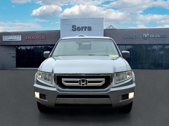 Used 2009 Honda Ridgeline RTS with VIN 5FPYK164X9B100688 for sale in Orion Township, MI