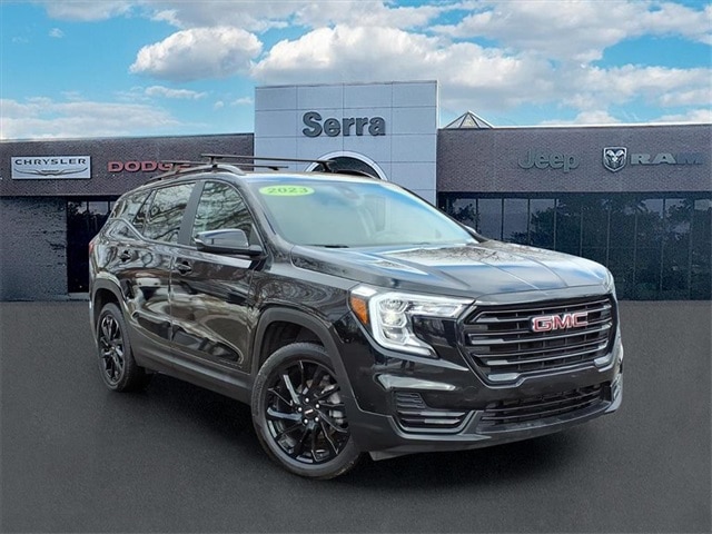 2023 GMC Terrain SLE's photo