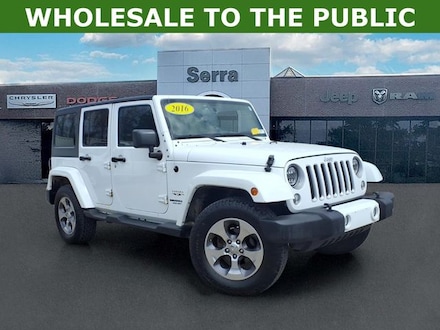 2016 Jeep Wrangler Unlimited Sahara SUV