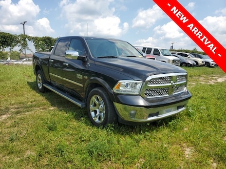2017 Ram 1500 Laramie Truck